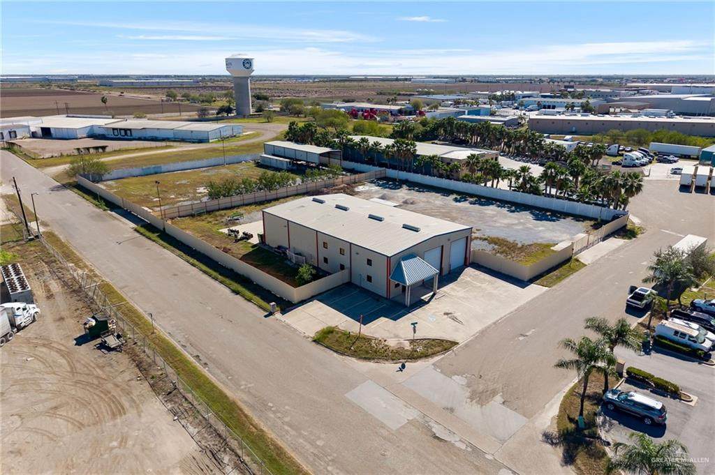 109 Zavala - Photo 1