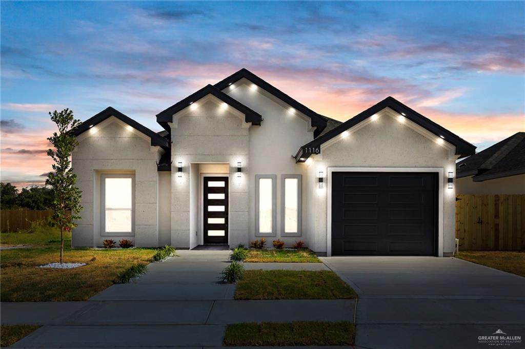 1116 Baker - Photo 1