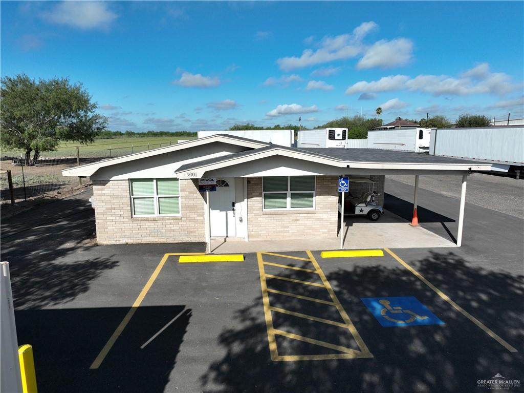 9001 Us Highway 281 - Photo 1