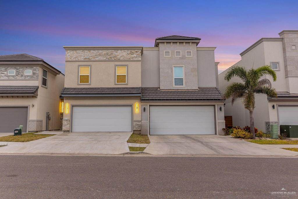 2209 Corales - Photo 1