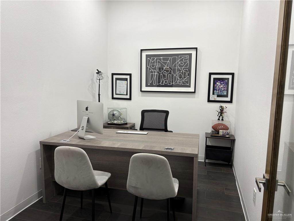 2208 Primrose - Photo 1