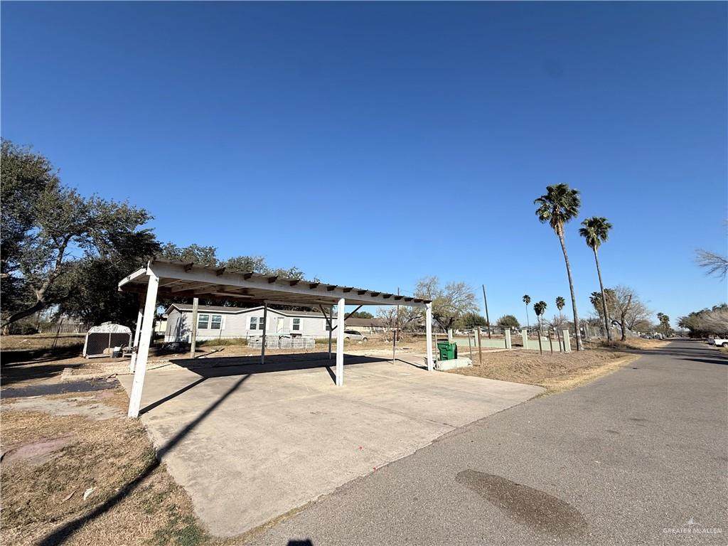 7301 Lakeview - Photo 1