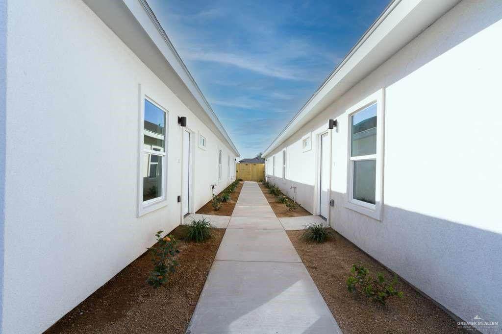 https://bt-photos.global.ssl.fastly.net/mcallen/orig_boomver_1_494524-2.jpg