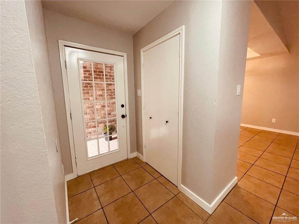 https://bt-photos.global.ssl.fastly.net/mcallen/orig_boomver_1_494704-2.jpg