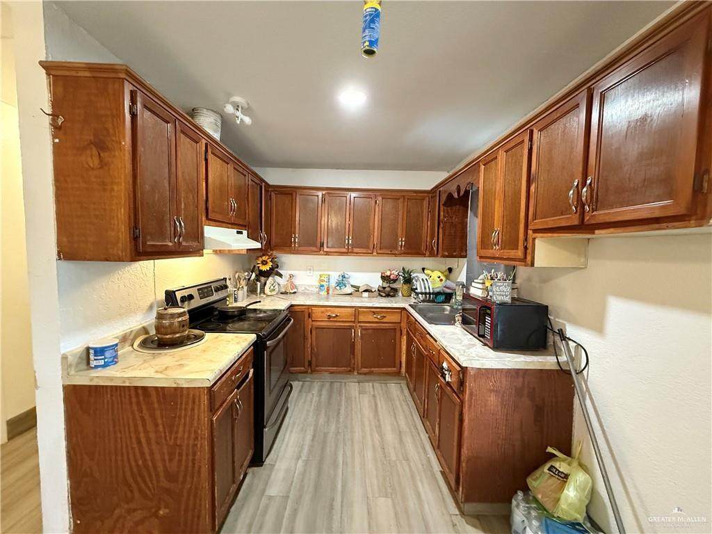 https://bt-photos.global.ssl.fastly.net/mcallen/orig_boomver_1_494761-2.jpg