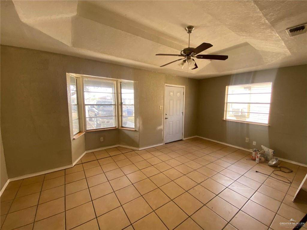 https://bt-photos.global.ssl.fastly.net/mcallen/orig_boomver_1_495003-2.jpg