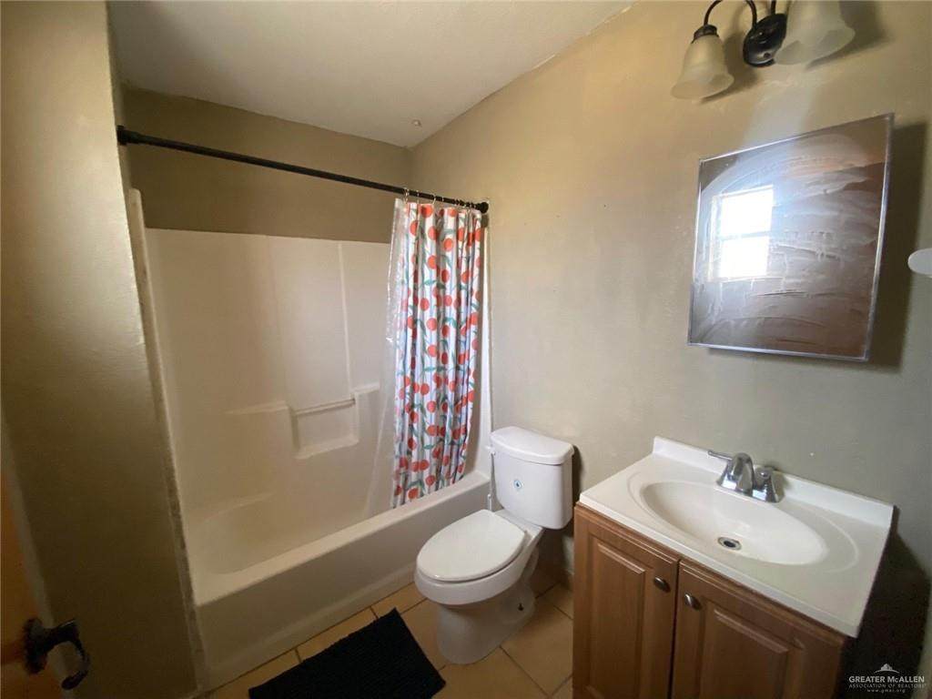 https://bt-photos.global.ssl.fastly.net/mcallen/orig_boomver_1_495003-2.jpg