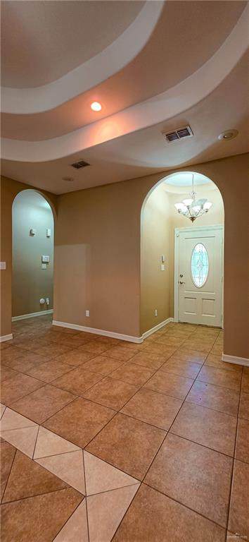https://bt-photos.global.ssl.fastly.net/mcallen/orig_boomver_1_496537-2.jpg