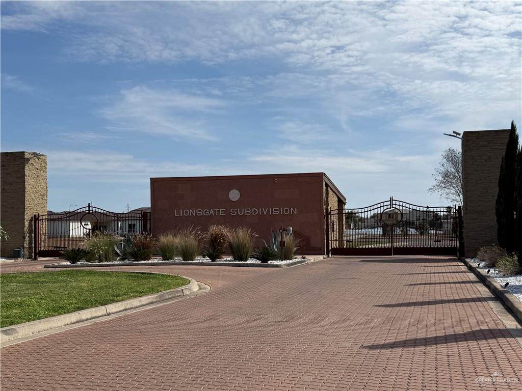 https://bt-photos.global.ssl.fastly.net/mcallen/orig_boomver_1_496652-2.jpg