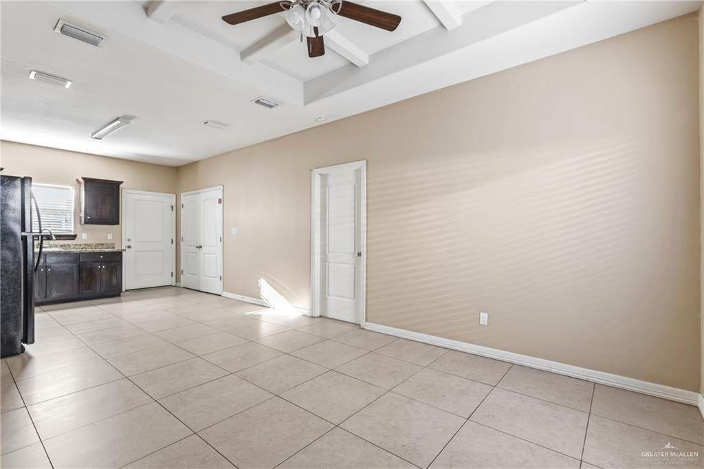 https://bt-photos.global.ssl.fastly.net/mcallen/orig_boomver_1_496780-2.jpg