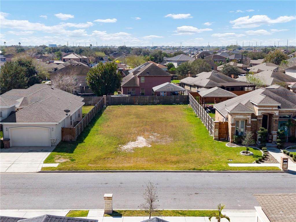 https://bt-photos.global.ssl.fastly.net/mcallen/orig_boomver_1_496910-2.jpg