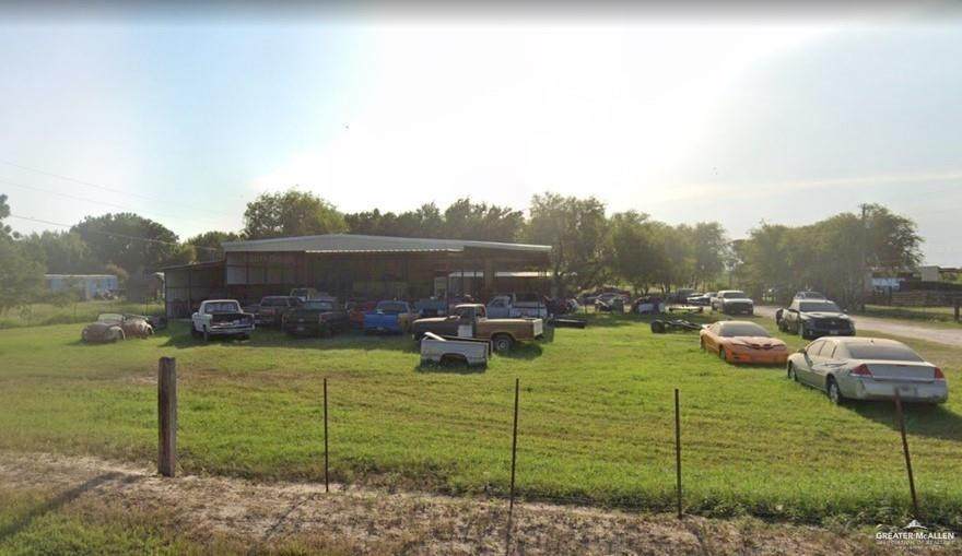 4315 Cesar Chavez - Photo 1