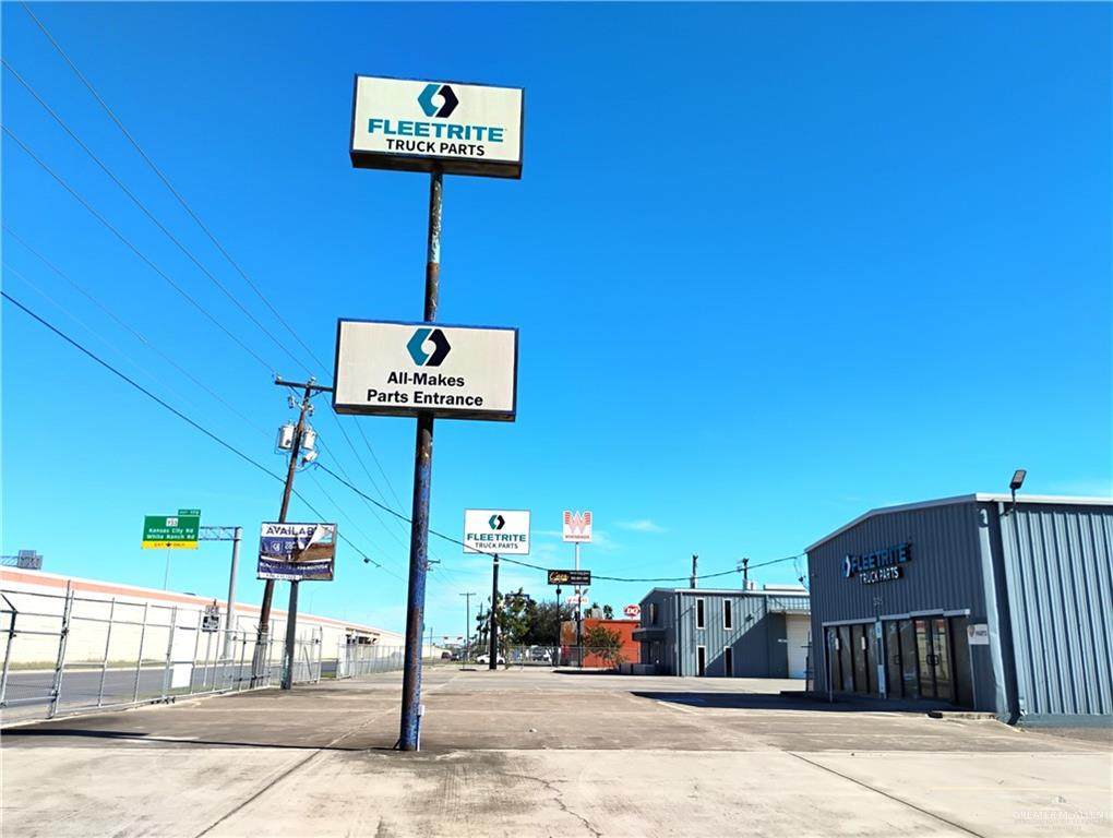 https://bt-photos.global.ssl.fastly.net/mcallen/orig_boomver_1_496991-2.jpg