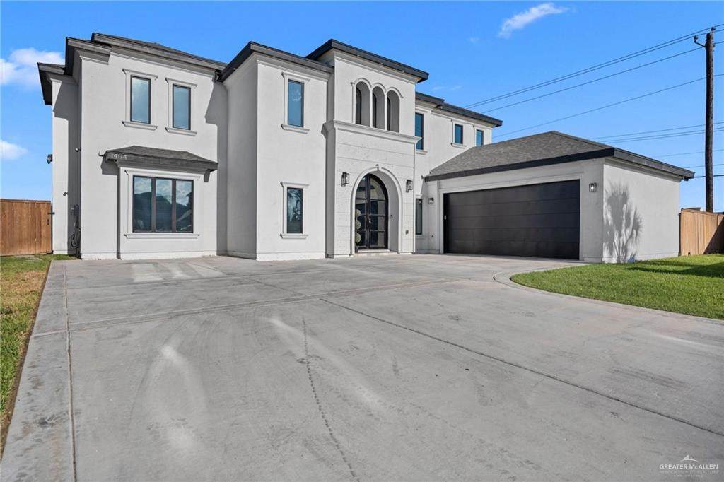 1404 Strawberry Hill - Photo 1