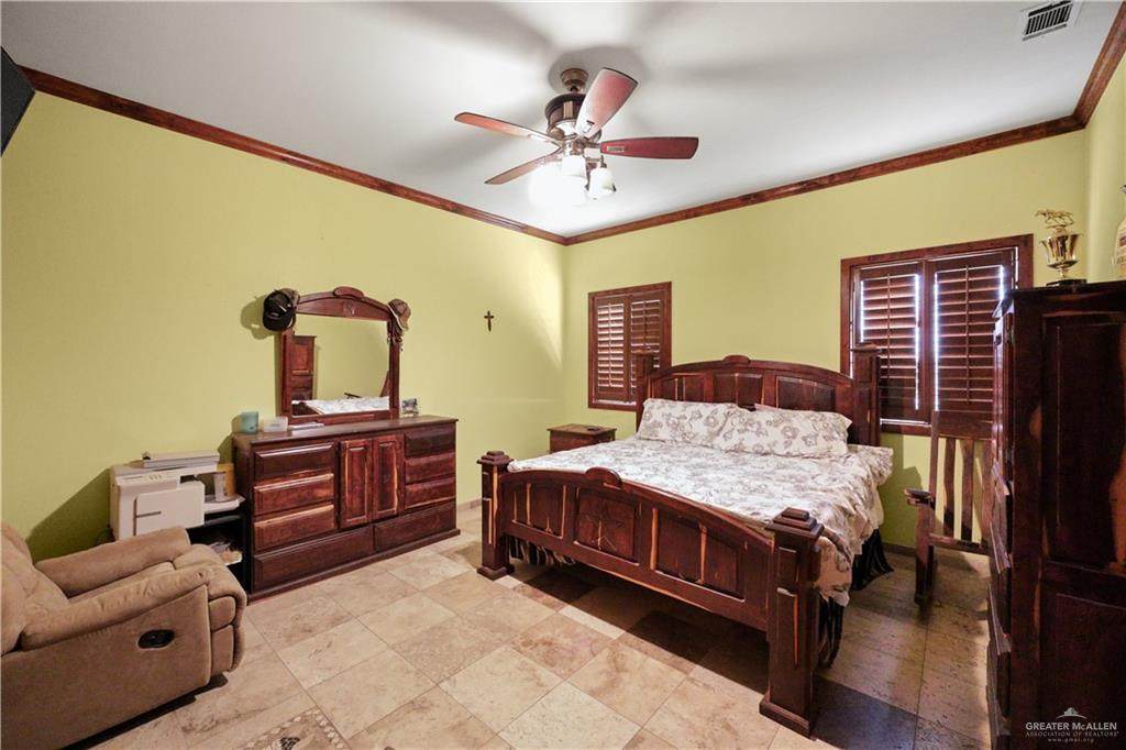 https://bt-photos.global.ssl.fastly.net/mcallen/orig_boomver_1_497259-2.jpg