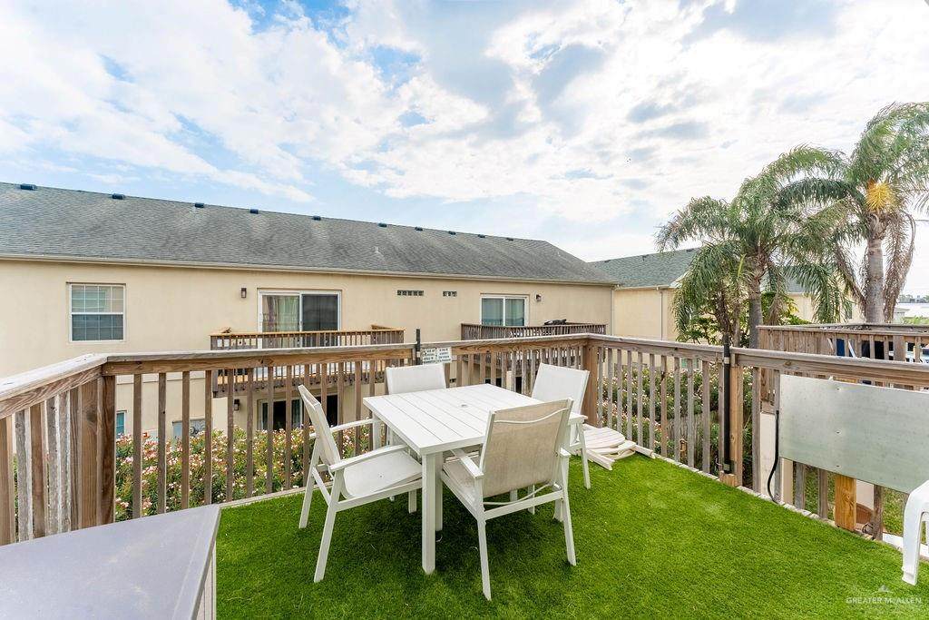 113 Retama - Photo 1