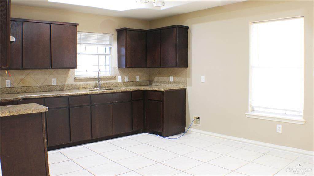 https://bt-photos.global.ssl.fastly.net/mcallen/orig_boomver_1_498060-2.jpg