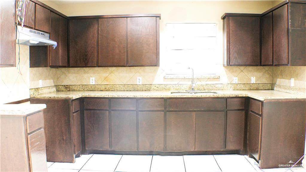 https://bt-photos.global.ssl.fastly.net/mcallen/orig_boomver_1_498060-2.jpg