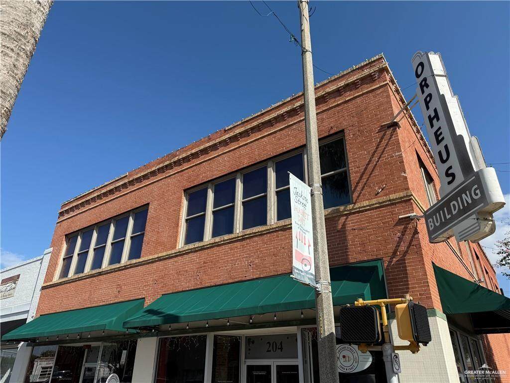 204 Jackson - Photo 1