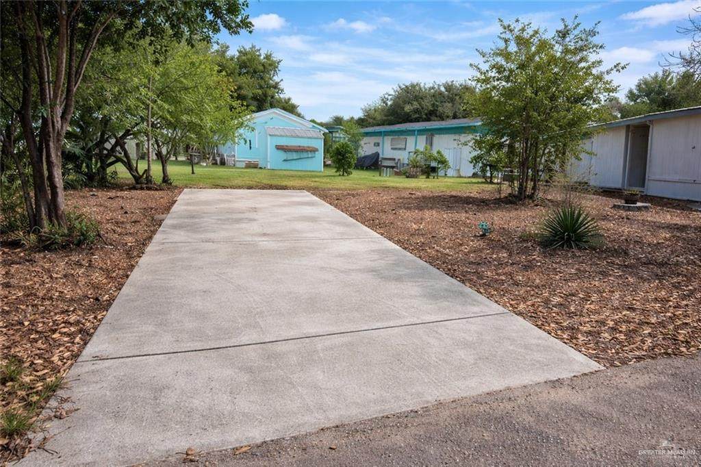 1309 Tropical Circle - Photo 1