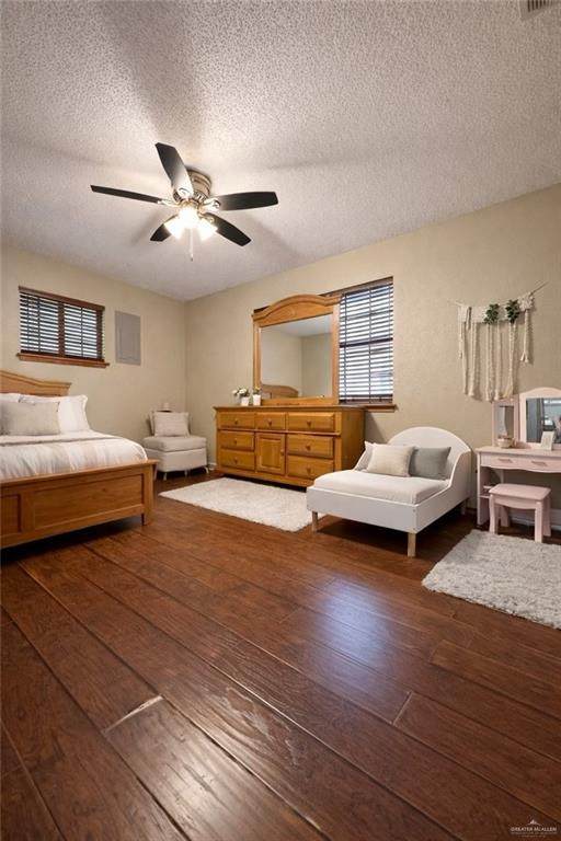 https://bt-photos.global.ssl.fastly.net/mcallen/orig_boomver_1_498312-2.jpg