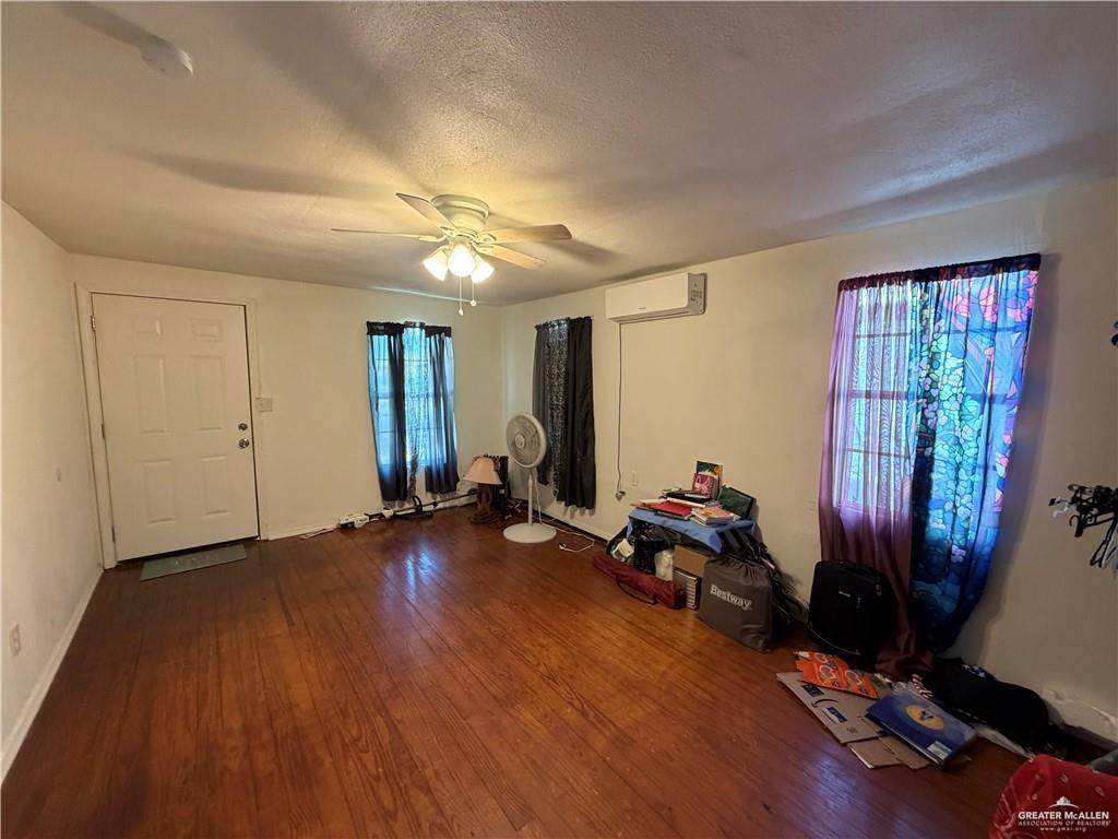 https://bt-photos.global.ssl.fastly.net/mcallen/orig_boomver_1_498349-2.jpg