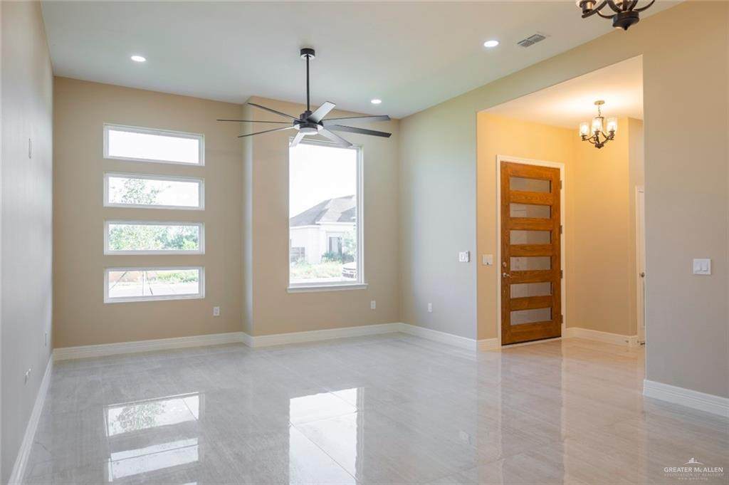 https://bt-photos.global.ssl.fastly.net/mcallen/orig_boomver_1_498635-2.jpg