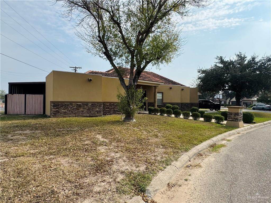 https://bt-photos.global.ssl.fastly.net/mcallen/orig_boomver_1_498701-2.jpg