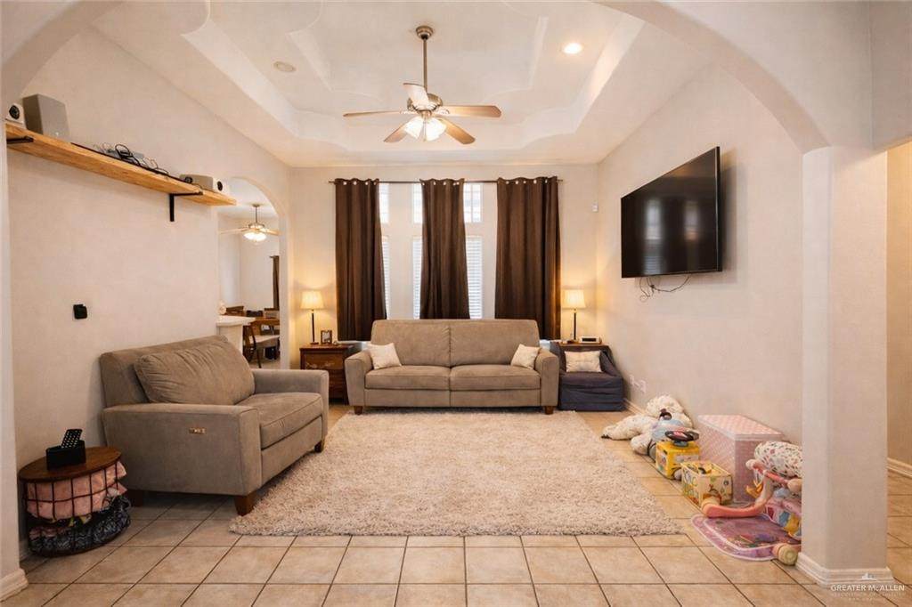 https://bt-photos.global.ssl.fastly.net/mcallen/orig_boomver_1_498747-2.jpg