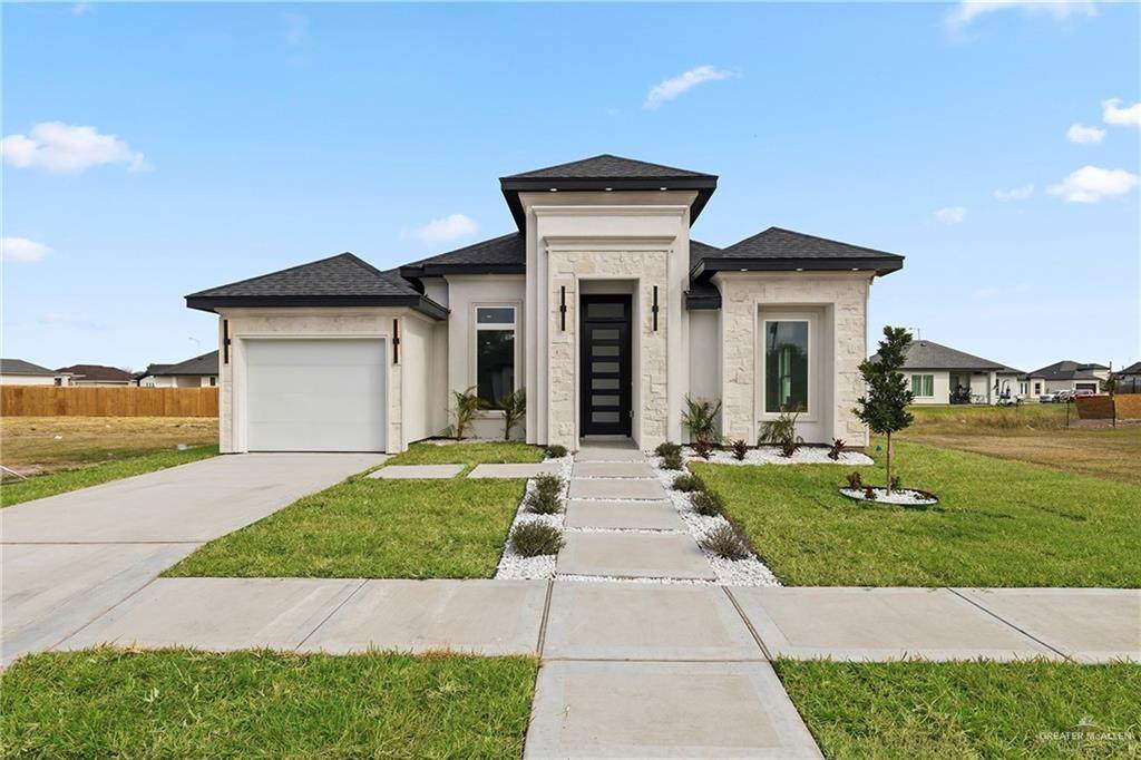 1221 Acacia - Photo 1