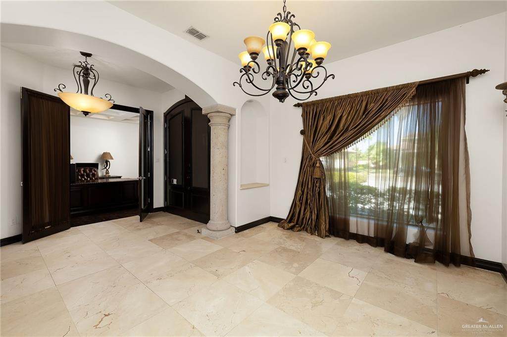 https://bt-photos.global.ssl.fastly.net/mcallen/orig_boomver_1_498866-2.jpg