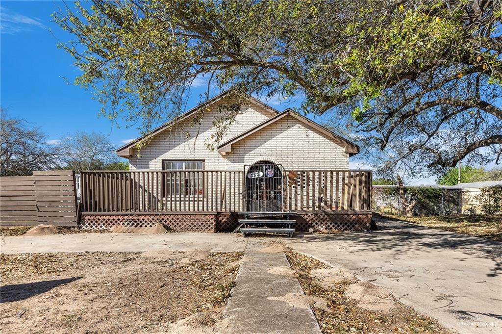 423 Sprague - Photo 1