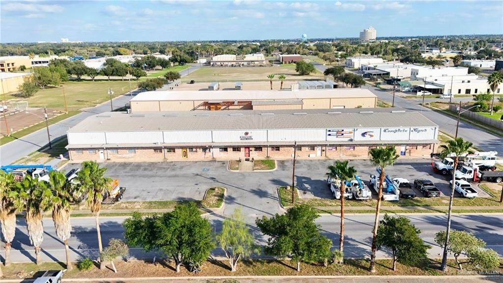 https://bt-photos.global.ssl.fastly.net/mcallen/orig_boomver_1_499980-2.jpg