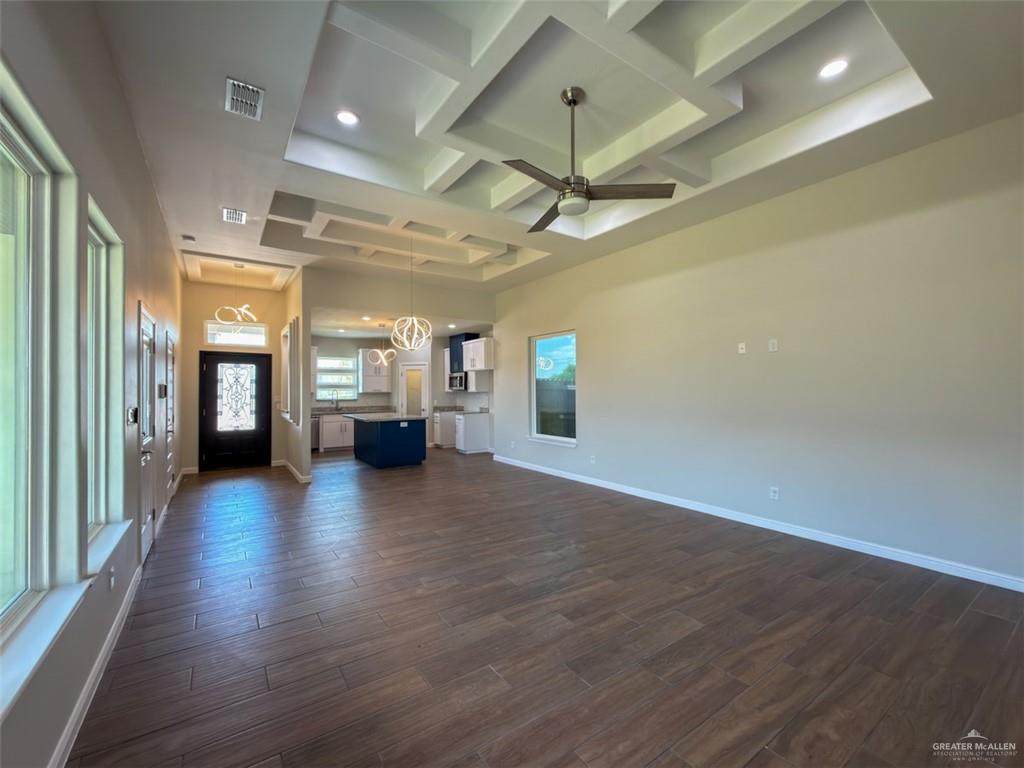 https://bt-photos.global.ssl.fastly.net/mcallen/orig_boomver_1_500097-2.jpg