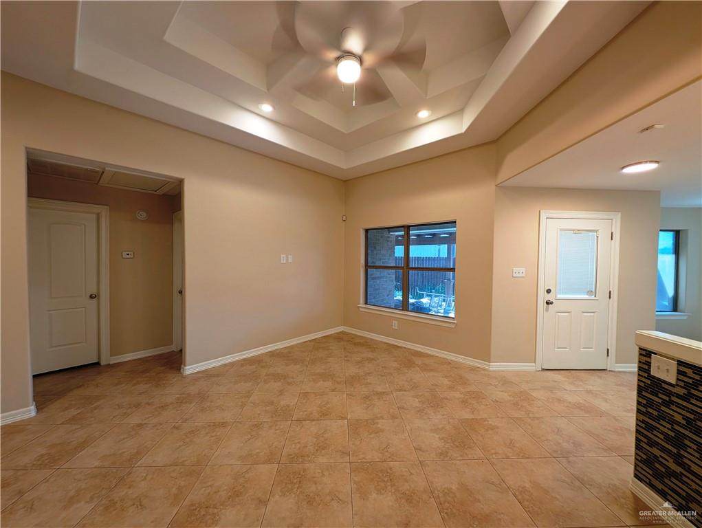 https://bt-photos.global.ssl.fastly.net/mcallen/orig_boomver_1_500109-2.jpg