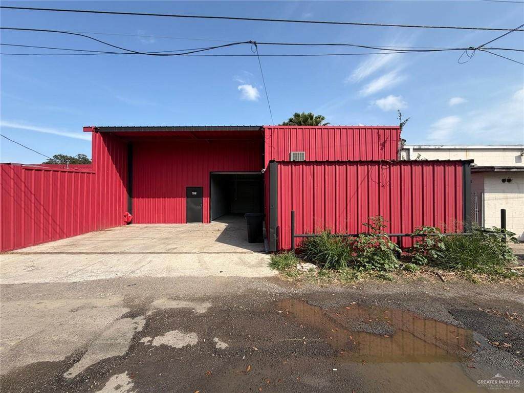 421 10th - Photo 1