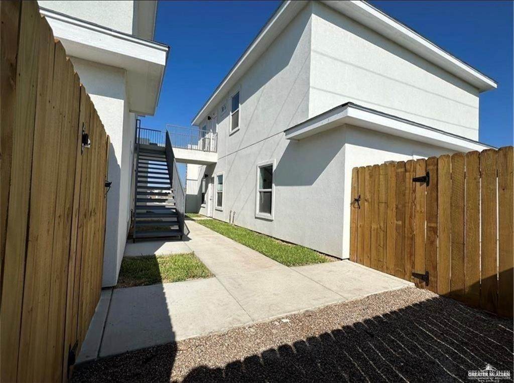 https://bt-photos.global.ssl.fastly.net/mcallen/orig_boomver_1_500331-2.jpg