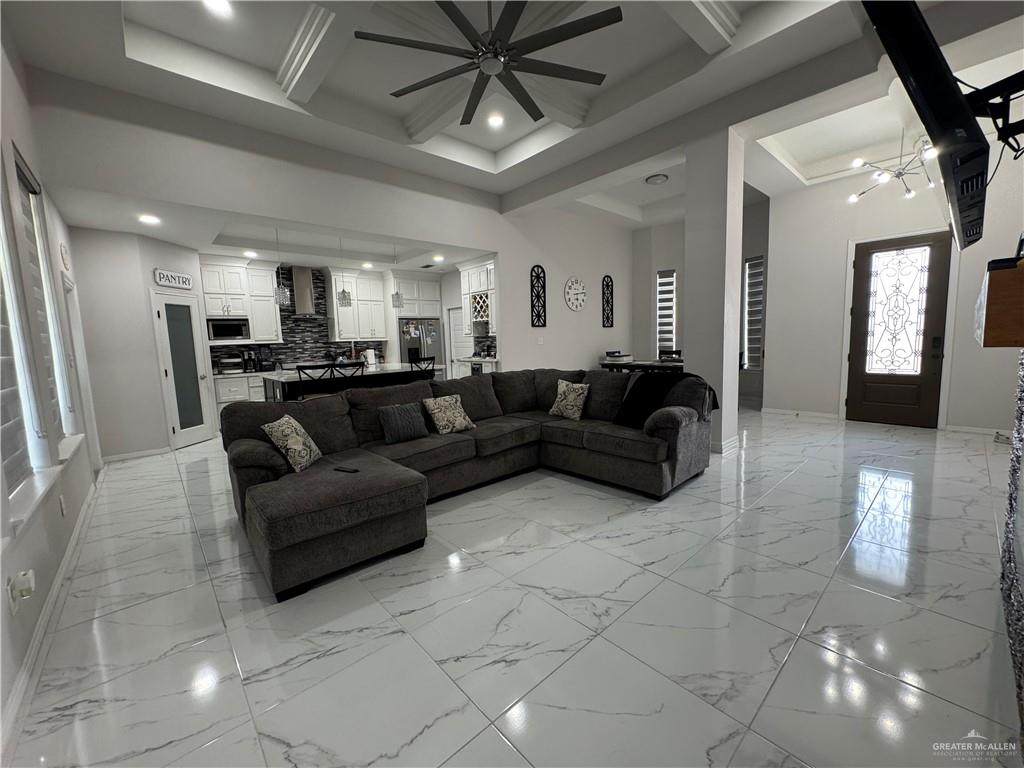 https://bt-photos.global.ssl.fastly.net/mcallen/orig_boomver_1_500605-2.jpg