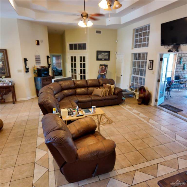 https://bt-photos.global.ssl.fastly.net/mcallen/orig_boomver_1_500699-2.jpg