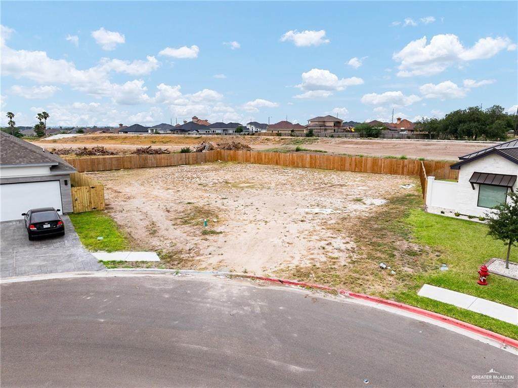 1111 Cheril - Photo 1