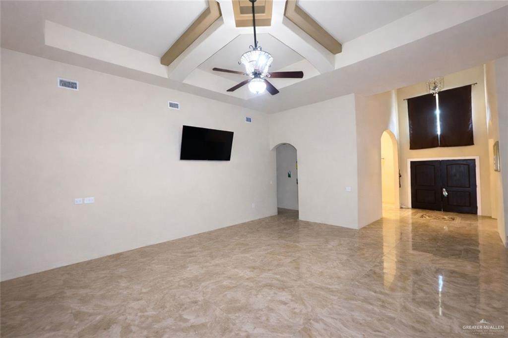 https://bt-photos.global.ssl.fastly.net/mcallen/orig_boomver_1_500882-2.jpg