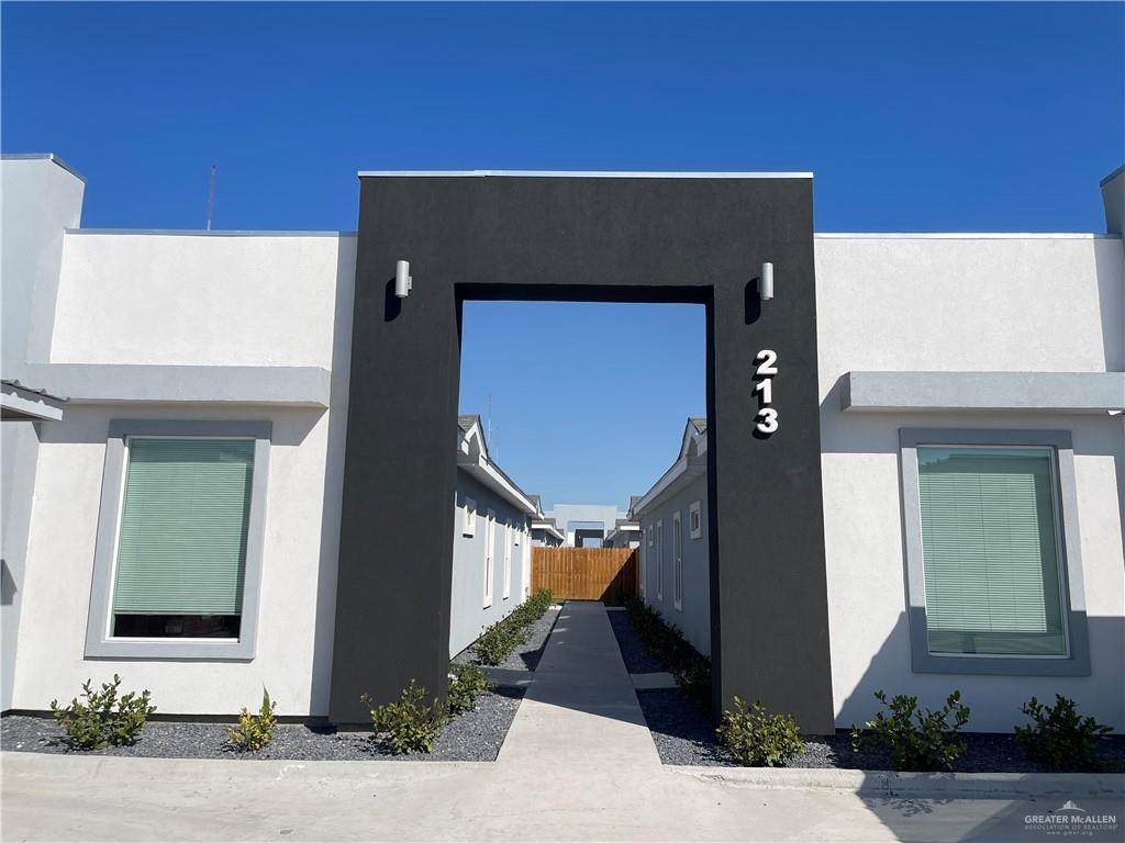 213 St. Helena - Photo 1