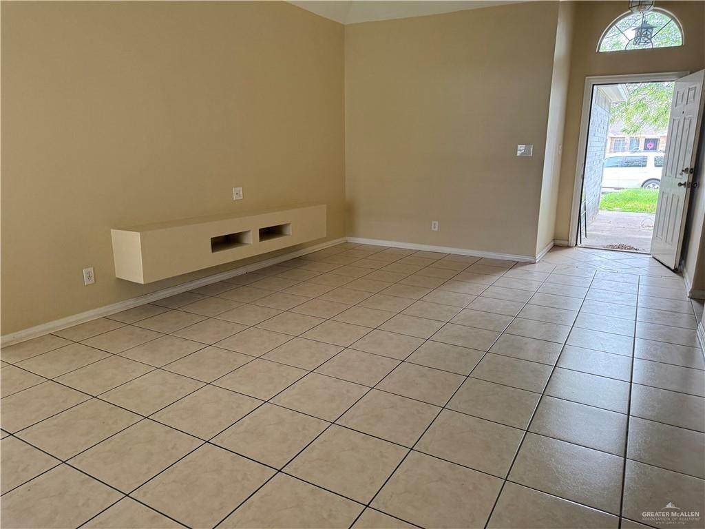 https://bt-photos.global.ssl.fastly.net/mcallen/orig_boomver_1_502173-2.jpg