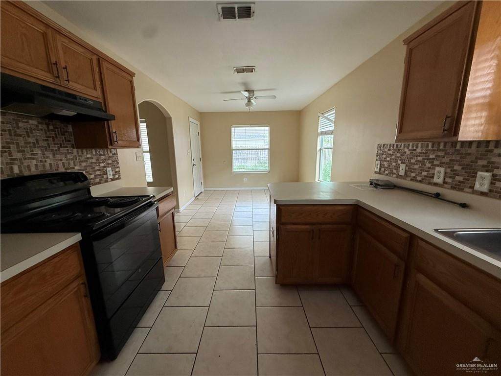 https://bt-photos.global.ssl.fastly.net/mcallen/orig_boomver_1_502173-2.jpg