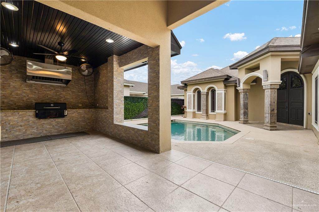 https://bt-photos.global.ssl.fastly.net/mcallen/orig_boomver_1_502271-2.jpg