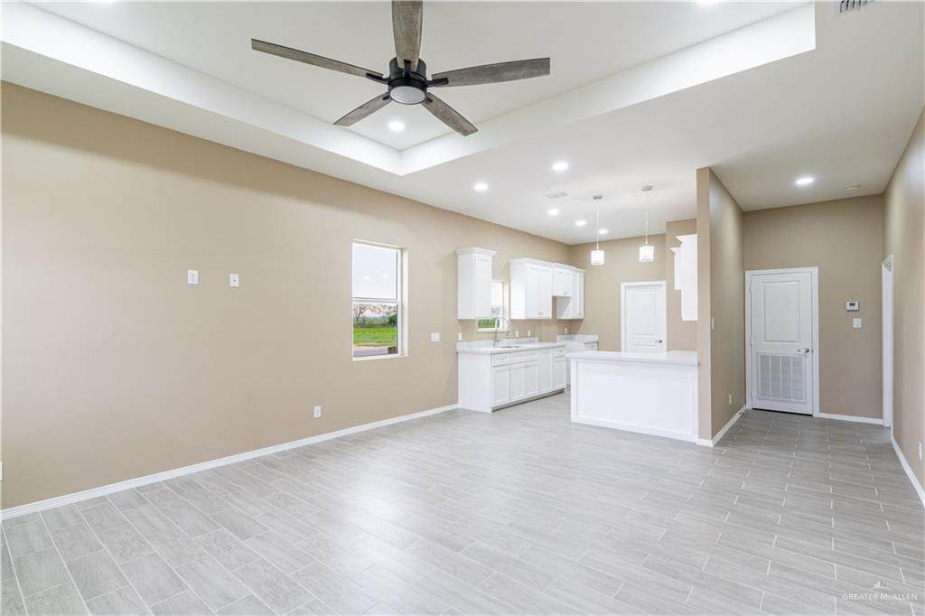 https://bt-photos.global.ssl.fastly.net/mcallen/orig_boomver_1_502317-2.jpg