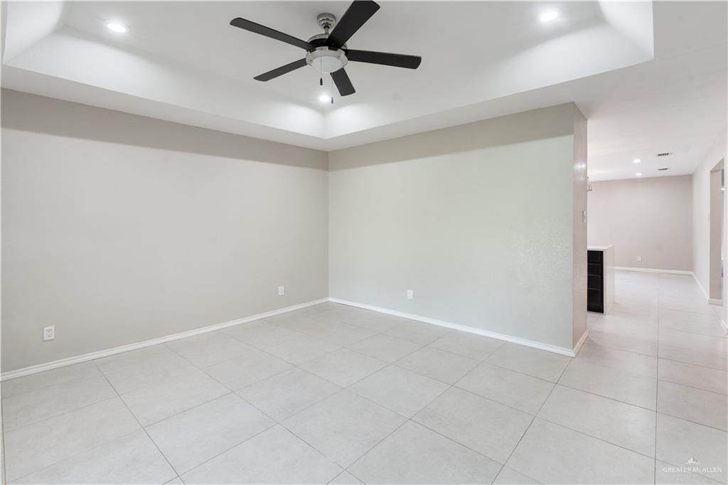 https://bt-photos.global.ssl.fastly.net/mcallen/orig_boomver_1_502338-2.jpg