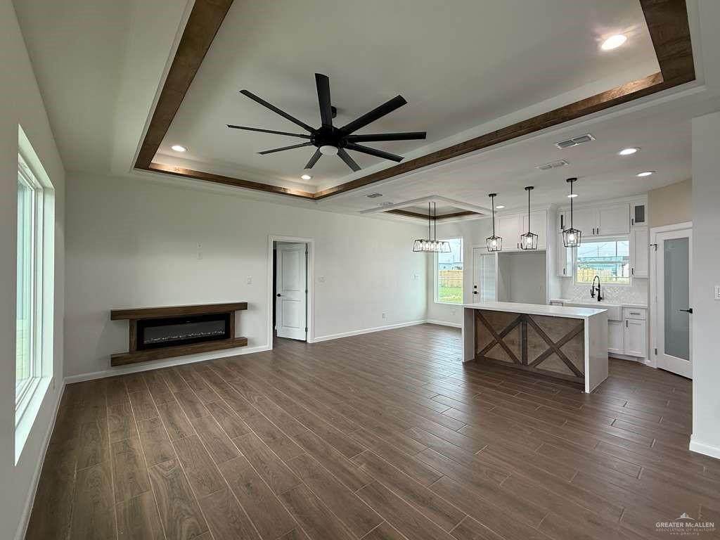 https://bt-photos.global.ssl.fastly.net/mcallen/orig_boomver_1_502605-2.jpg