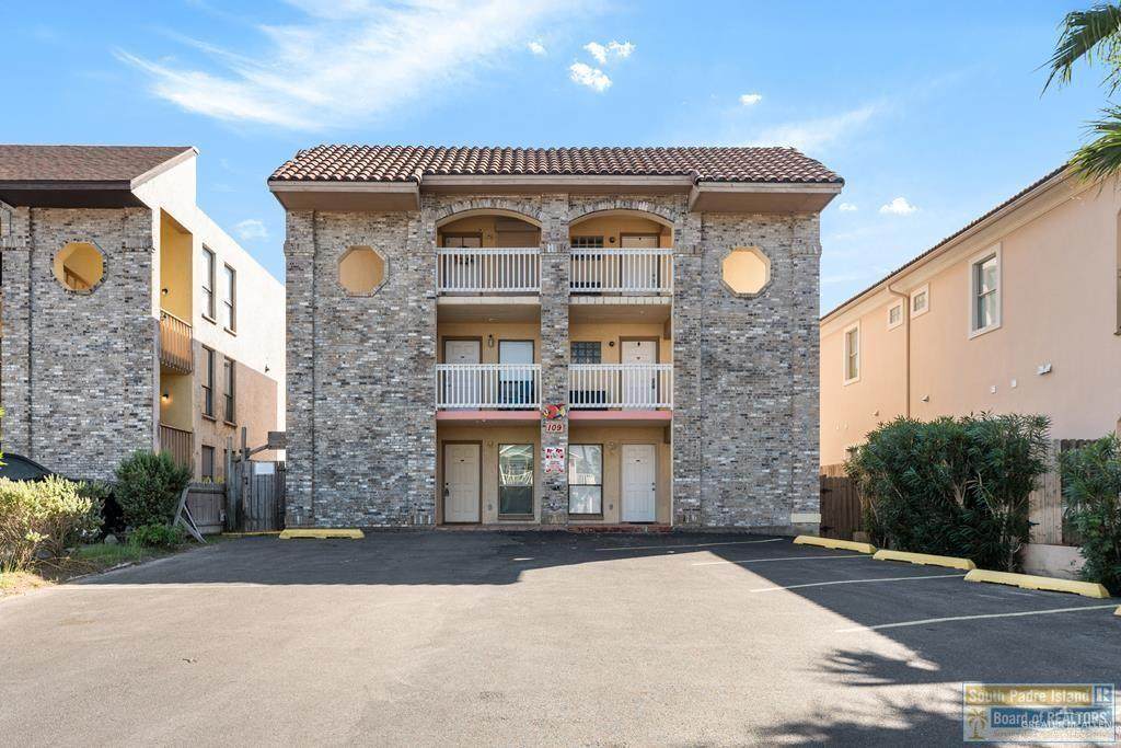 109 Gardenia - Photo 1
