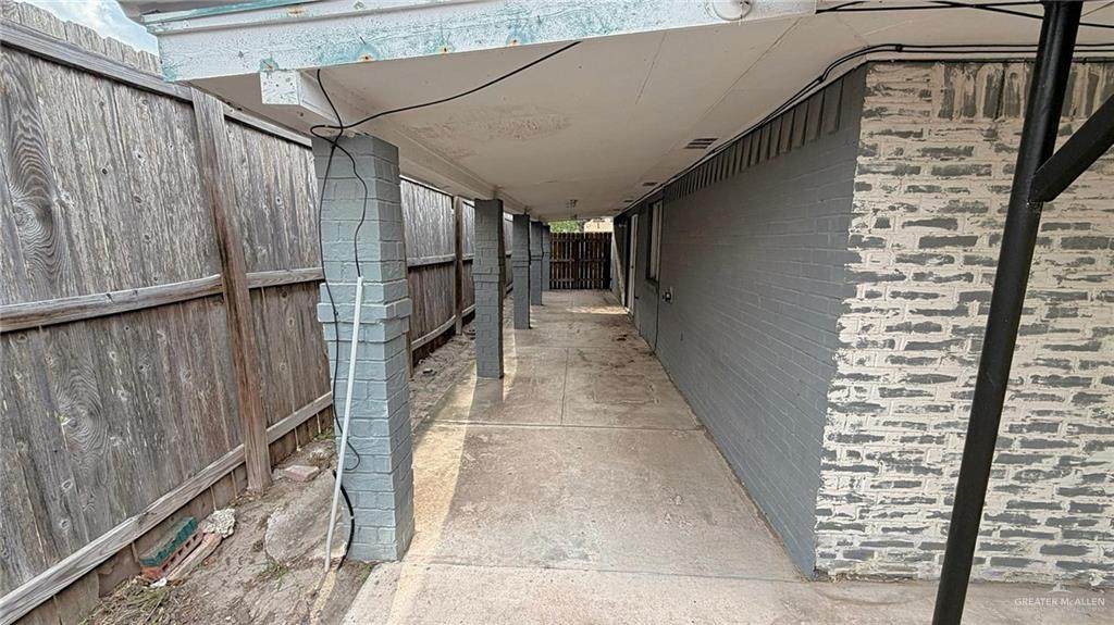 https://bt-photos.global.ssl.fastly.net/mcallen/orig_boomver_1_503050-2.jpg
